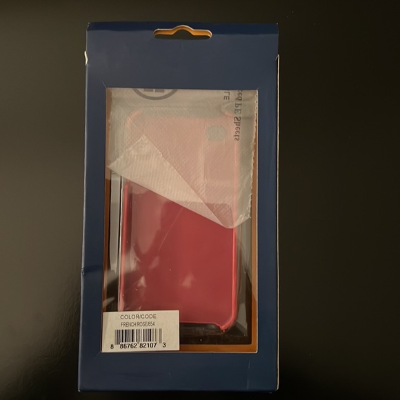 Tory Burch Phone Case - Picture 4 of 5